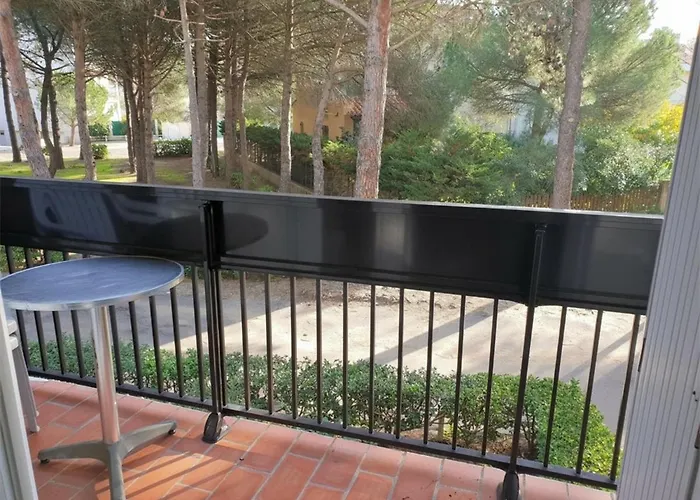 T2 à 50m De La Avec Balcon Et Parking – Argelès-sur-mer - Fr-1-388-43 *